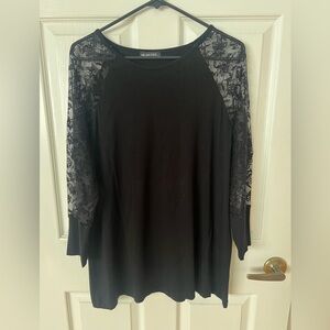 Elegant Black Lace Sleeve Top XL